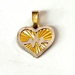 18k heartbeat heart shaped necklace-solid gold